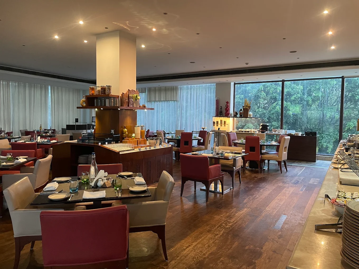 Four Points by Sheraton New Delhi, Airport Highway, Plot No 9, National Highway 8, D Block, Samalka, New Delhi, Delhi 110097 7