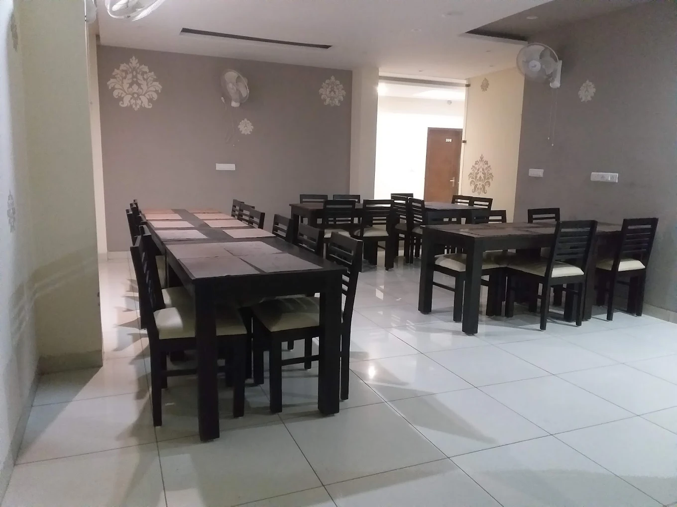Hotel Fortune Plaza Ajmer 11