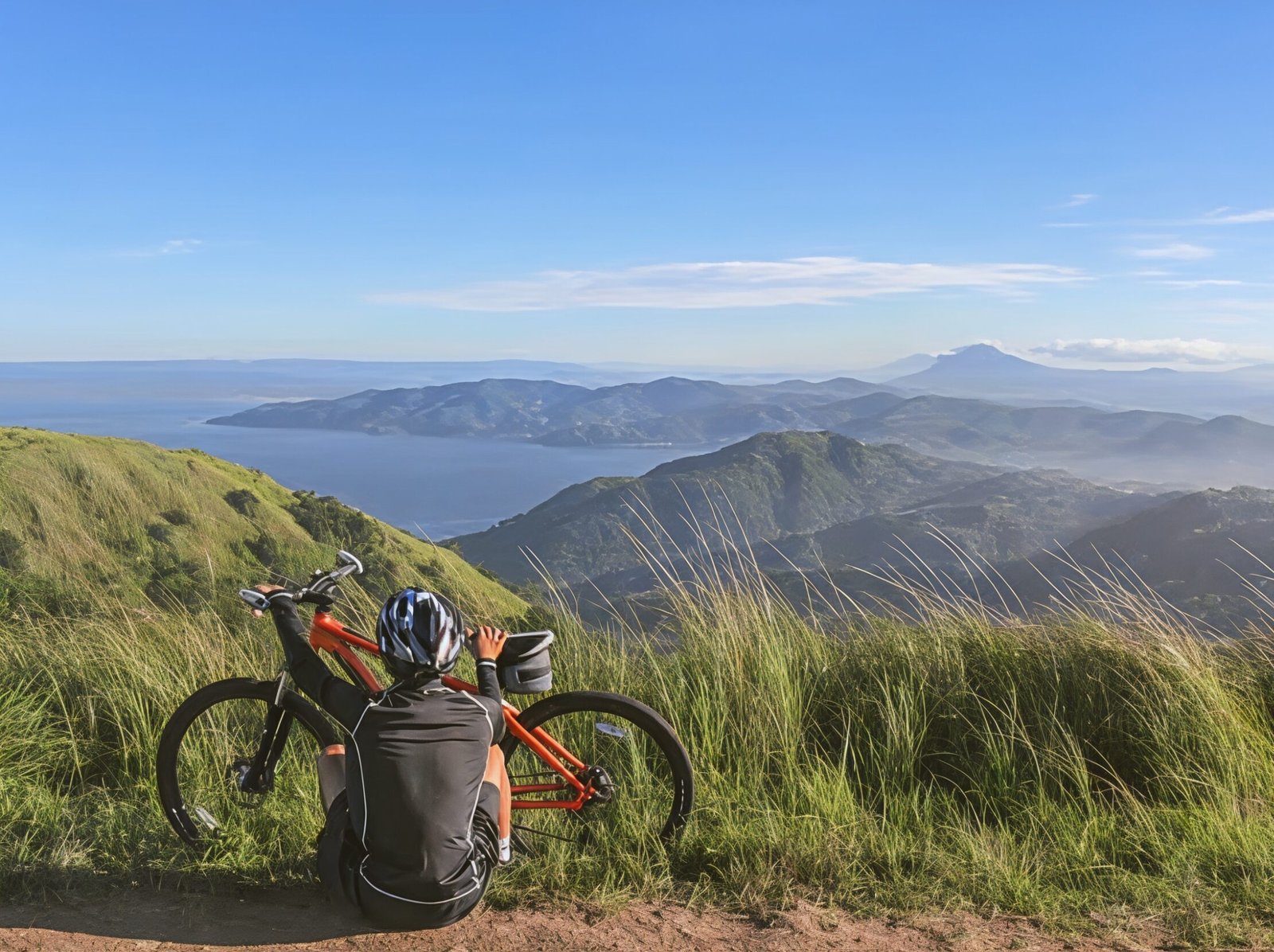 m_CliffTopClubResort_MountainBiking_l_592_909_upscaled